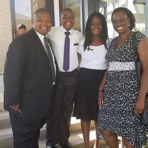 Meet your Posher, Dawn